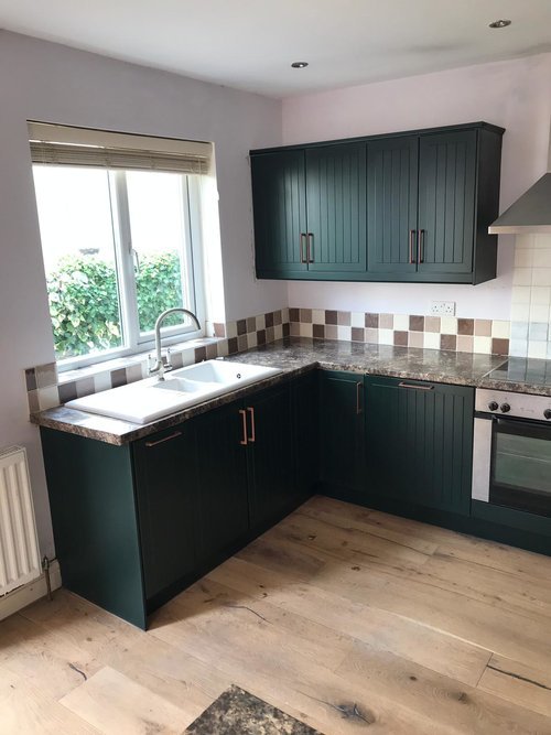 Kitchen Spraying in Leeds